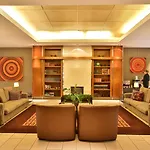 Adina Aparthotel 4*