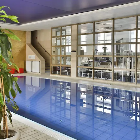 Aparthotel Adina 4*