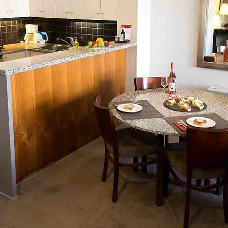 Hotel Adina 4*