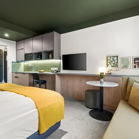 아디나 아파트먼트