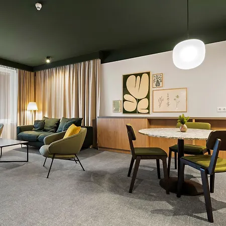 아디나 아파트먼트 아파트호텔