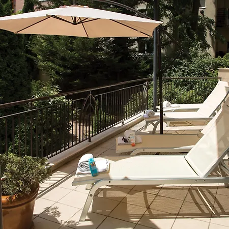 Adina Lejlighedshotel