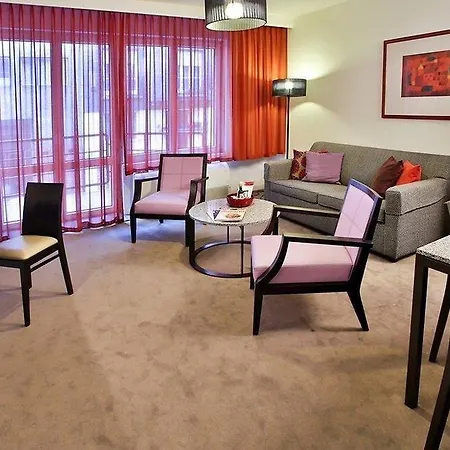 Hotel Adina 4*