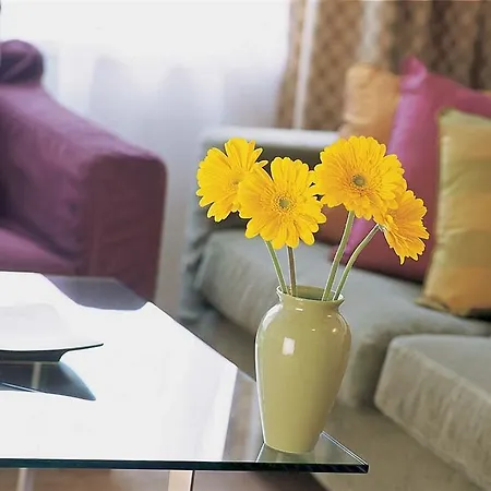 Aparthotel Adina 4*