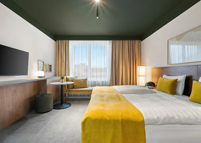 아디나 아파트먼트 아파트호텔 4*