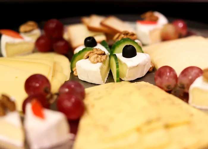 아파트호텔 아디나 아파트먼트 4*