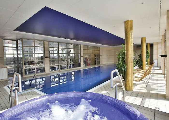 아디나 아파트먼트 아파트호텔 부다페스트