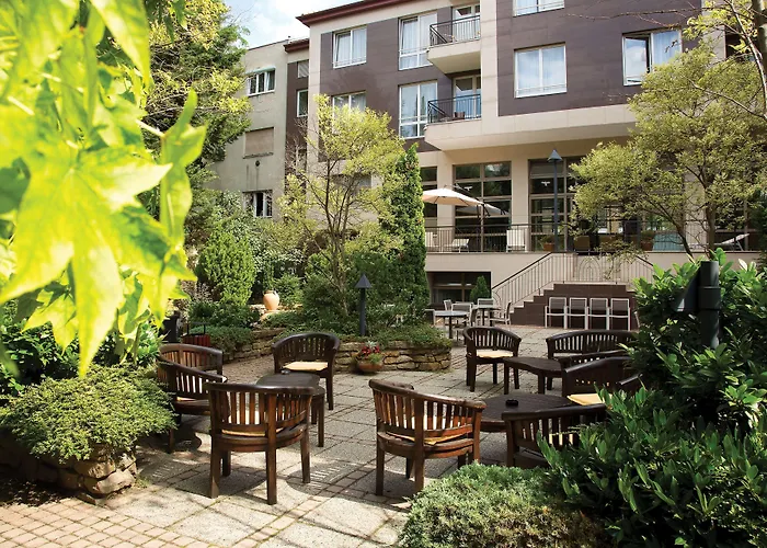 Aparthotel Adina 4*