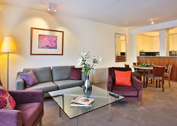 Adina Aparthotel
